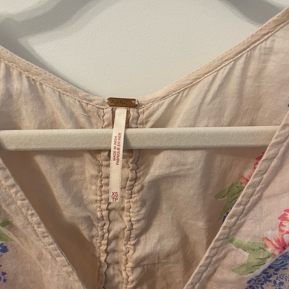 Free People REVOLVE Gardenia Floral Bohemian Lightweight Blouse - Picture 4 of 16